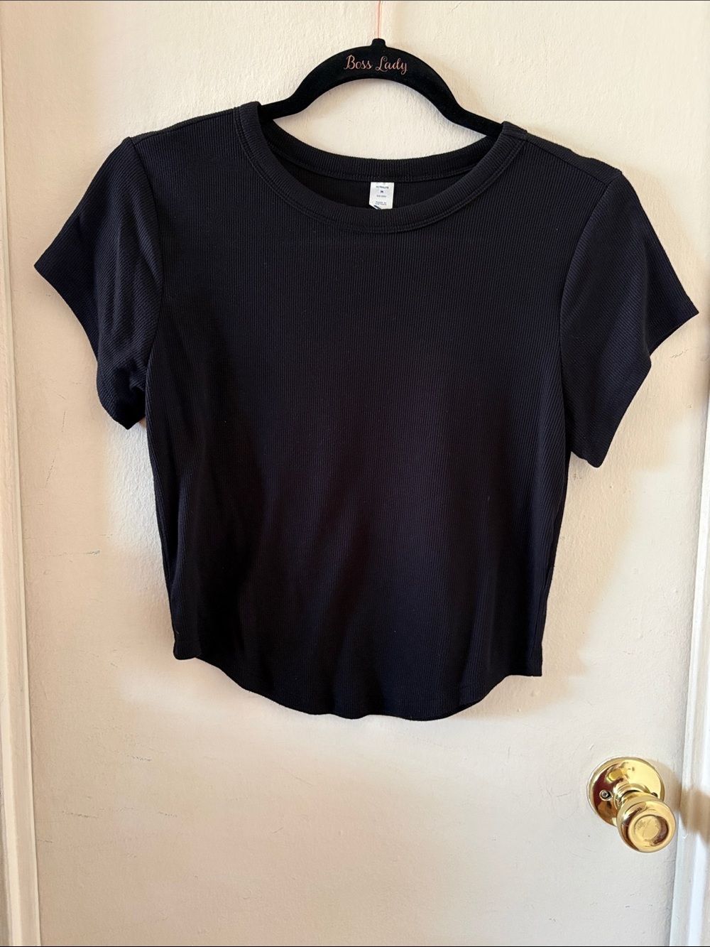 Old Navy Black Ribbed Ultralite T-shirt with Rounded Hem